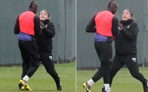 roberto mancini_ mario balotelli.jpg